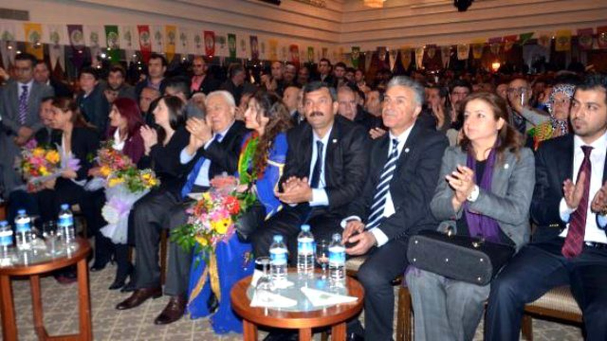 Hdp, Gaziantep\'te Milletvekili Adaylarını Tanıttı
