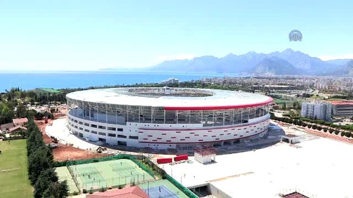 Antalya'da Güneş Enerjili Stat Mayısta Açılacak