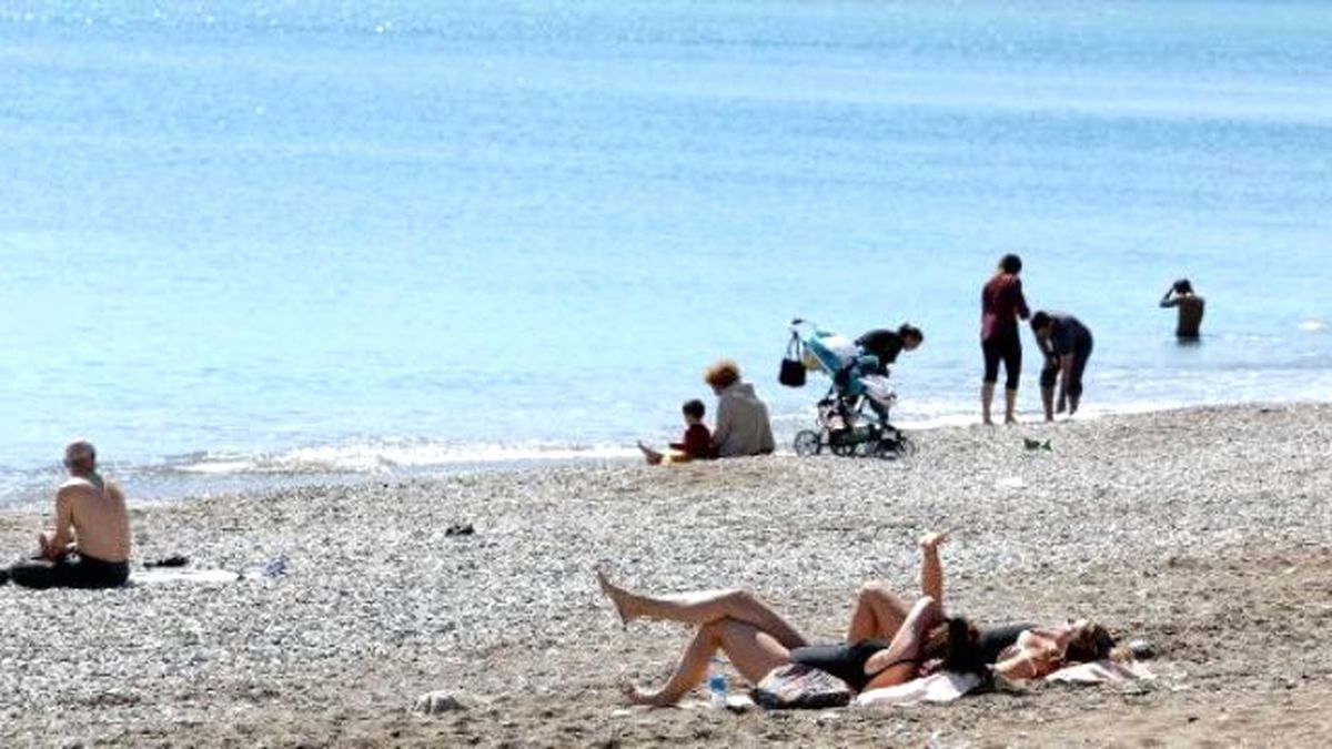 Güneşi Gören Sahile Koştu