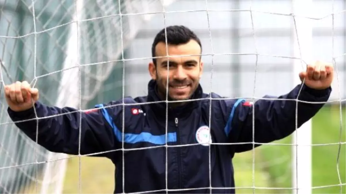 Çaykur Rizesporlu Kıvanç: 'Cumhurbaşkanımız Davranışlarımıza Dikkat Etmemizi İstedi'