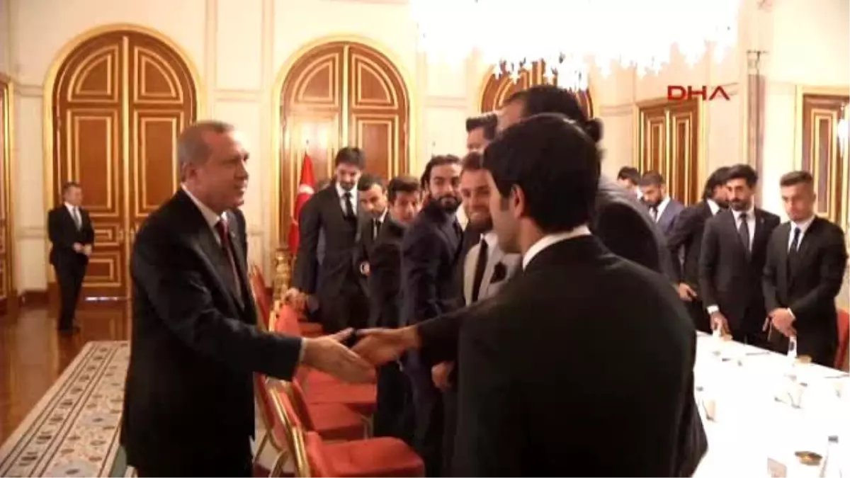 Erdoğan Başkanlığındaki Futbol Zirvesinden Şiddete Karşı Birlik ve Beraberlik Mesajı Çıktı