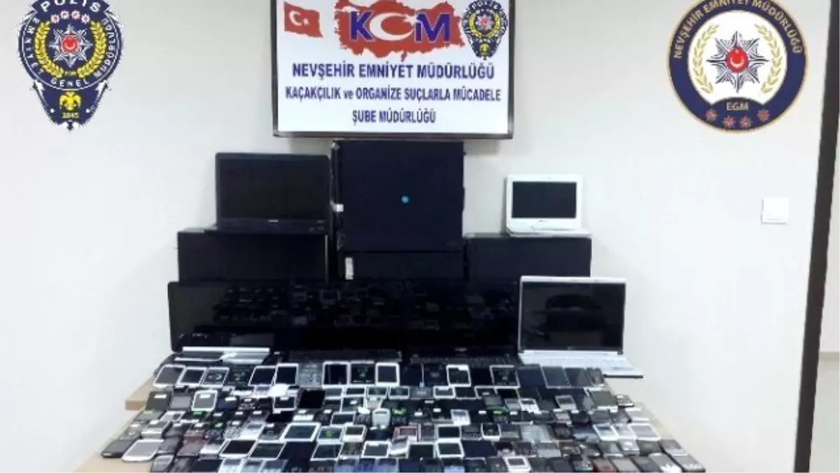 Gümrük Kaçağı Cep Telefonlarının Imeı Numaralını Klonlayarak Piyasaya Sürmüşler