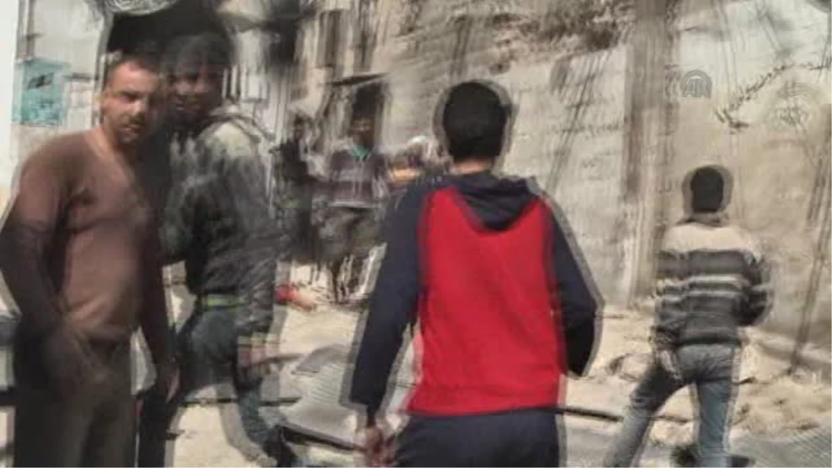 Halep\'e Varil Bombalı Saldırı: 5 Ölü