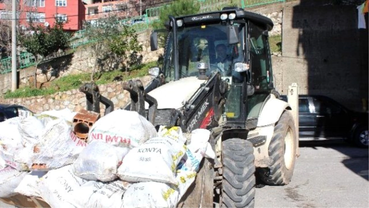 İzmit Belediyesi\'nden Moloz Uyarısı