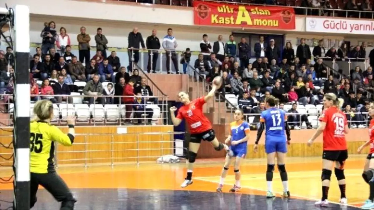 Kastamonu Belediyespor Avrupa\'yı Garantiledi