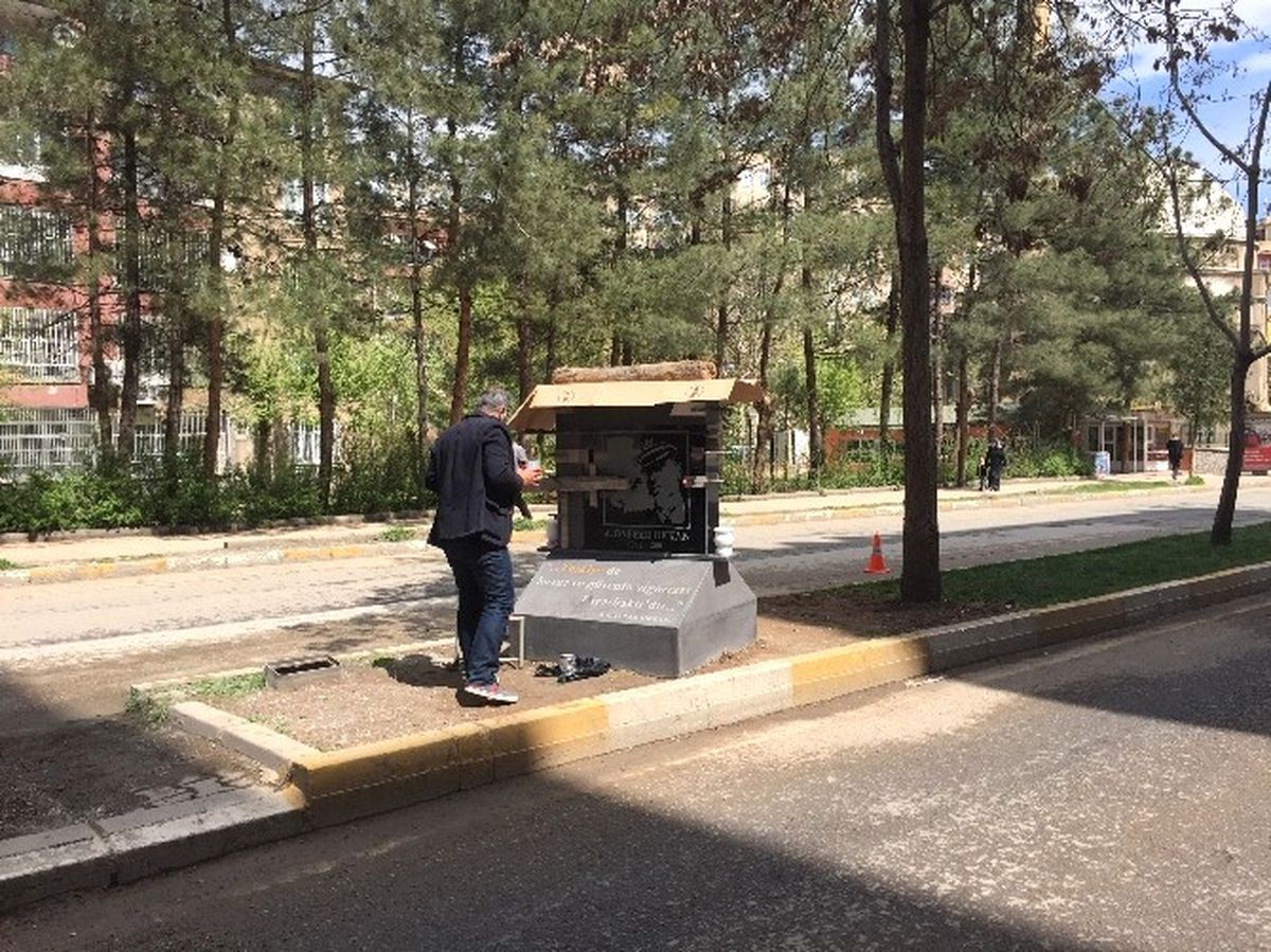 Okkan\'ın Şehit Edildiği Yere Anıt Dikildi