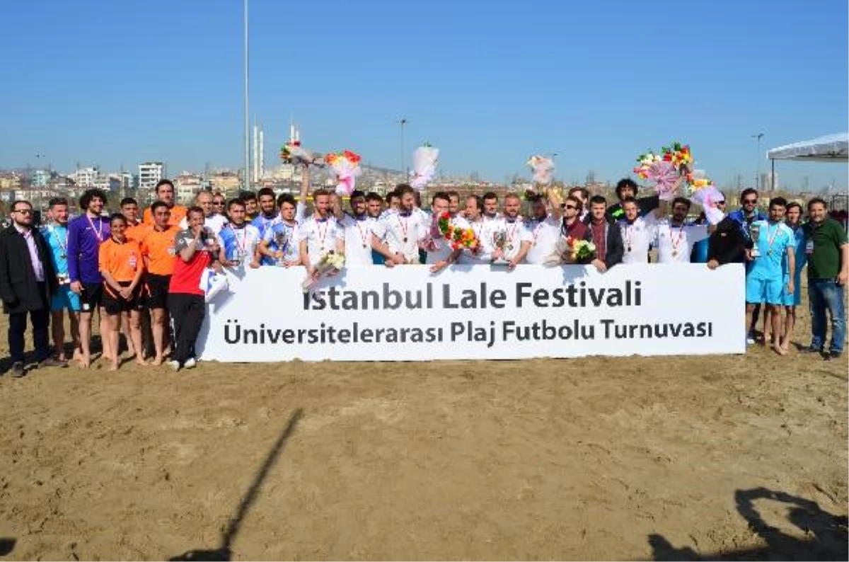 Üniversitelerarası Plaj Futbolunda Şampiyon İstanbul Aydın Üniversitesi Oldu