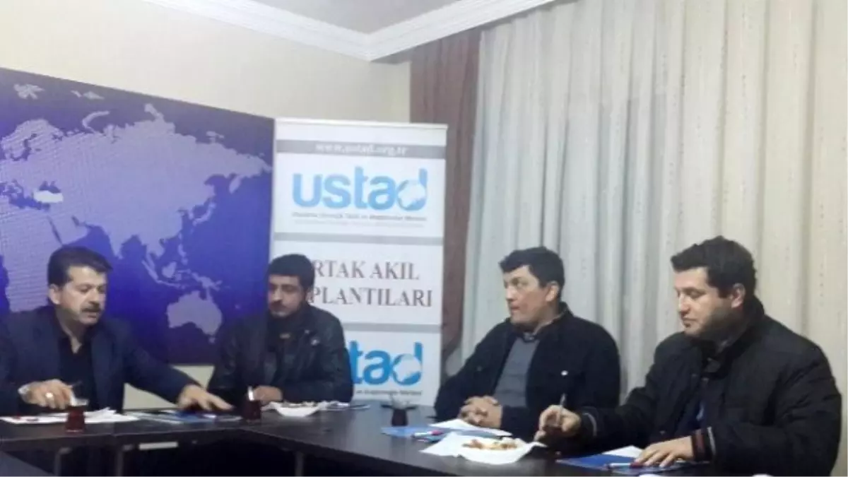 Ustad\'dan Ortak Akıl Toplantısı