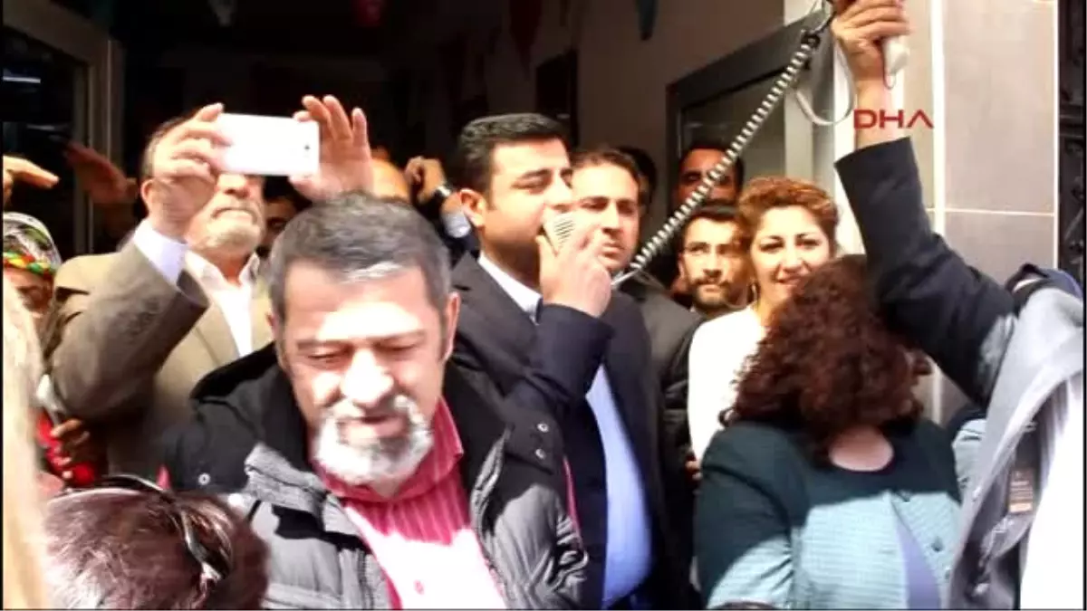 Akhisar Hdp Eş Genel Başkanı Demirtaş\'tan Soma Değerlendirmesi