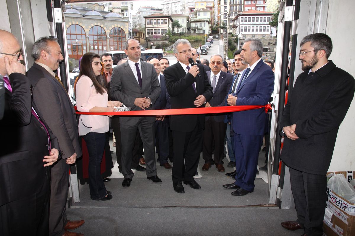 Başkan Kasap ve Müftü Doğan\'dan Kutlu Doğum Gülleri