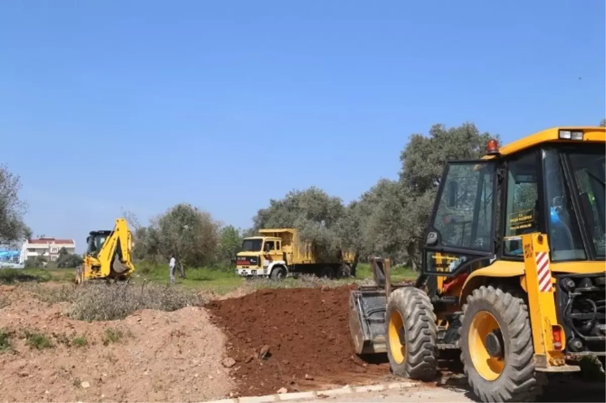 Başkan Özakcan\'dan Vatandaşa Yol Müjdesi