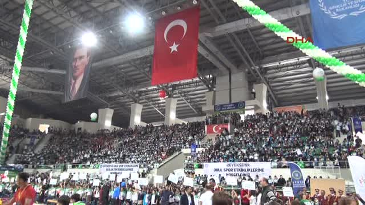 Bursa Büyükşehir Belediye Başkanı Altepe\'den Bursaspor Tezahüratı