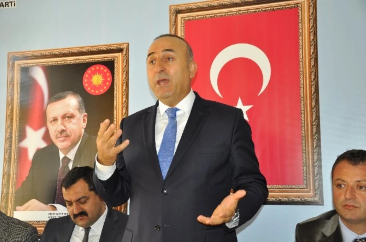 Dışişleri Bakanı Çavuşoğlu\'dan Kadın Üzerinden Siyaset Çıkışı Açıklaması