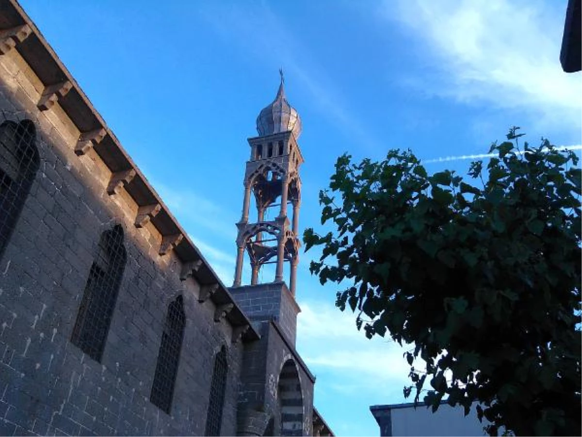 Diyarbakır\'daki Surp Giragos Ermeni Kilisesi\'ne Avrupa Kültürel Miras Ödülü Verildi