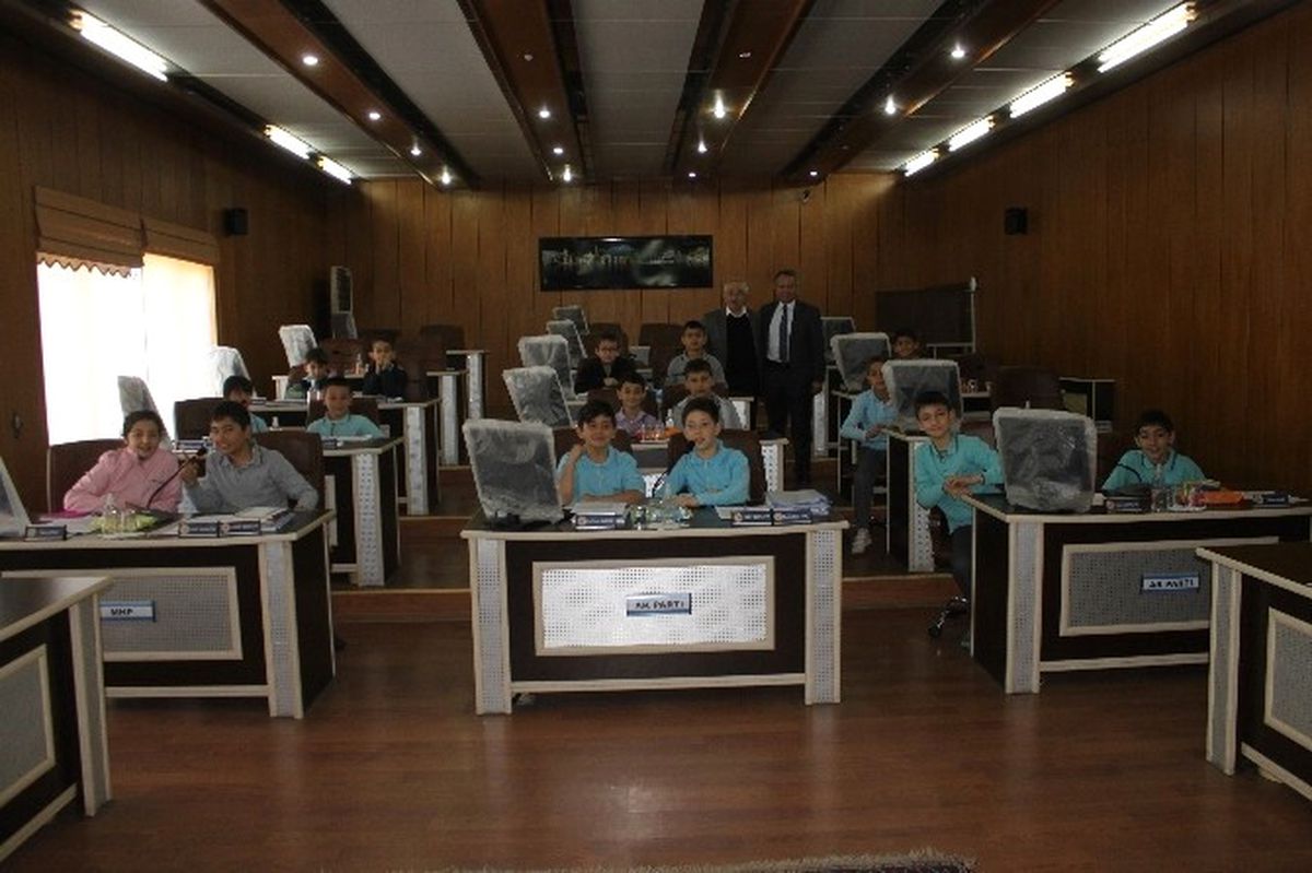 İgm\'den Öğrencilere Yerel Yönetimler Eğitimi