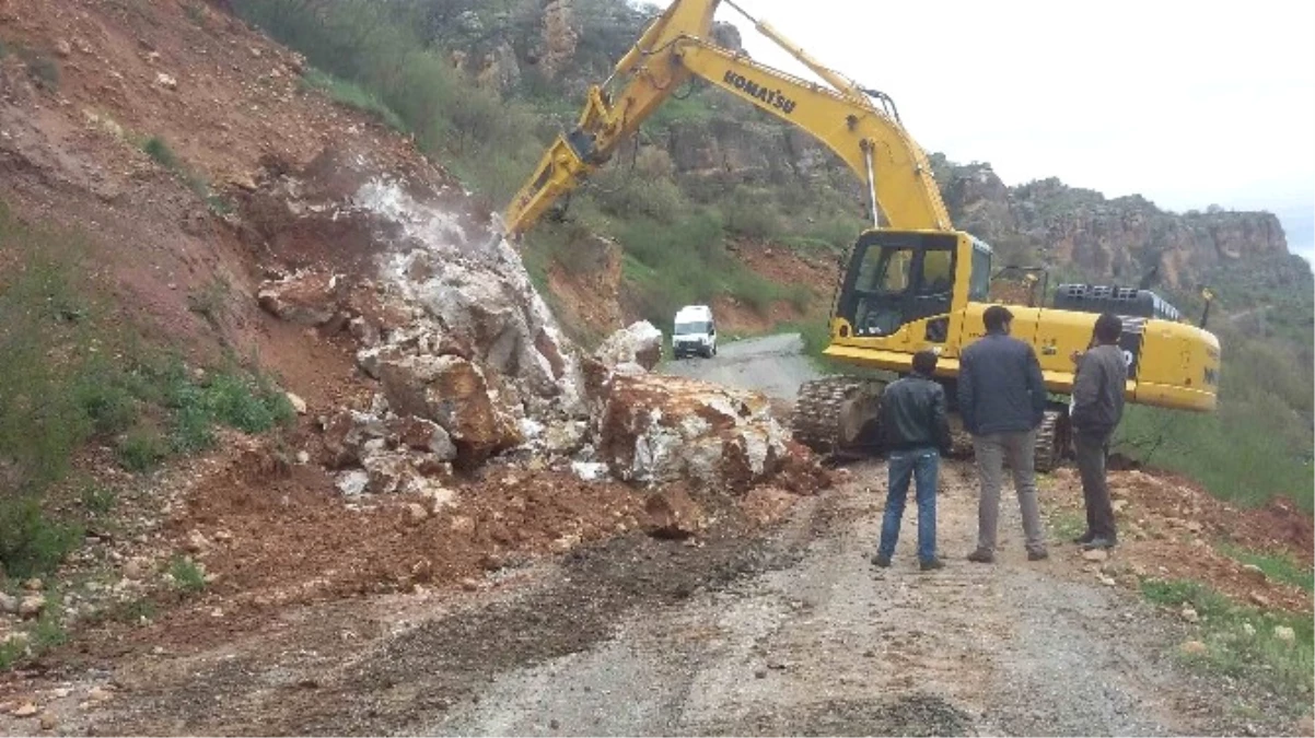 Kapanan Yolu Belediye Ekipleri Açtı