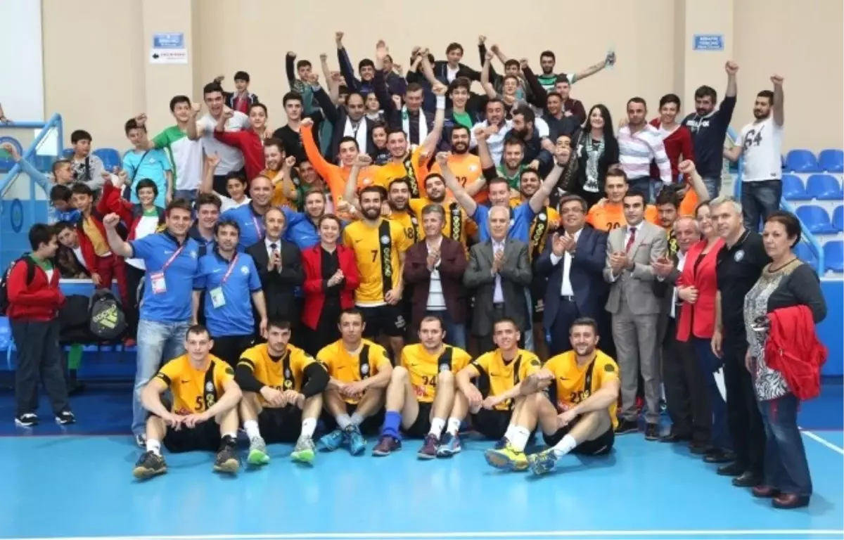 Nilüfer Belediyespor Avrupa'yı Garantiledi