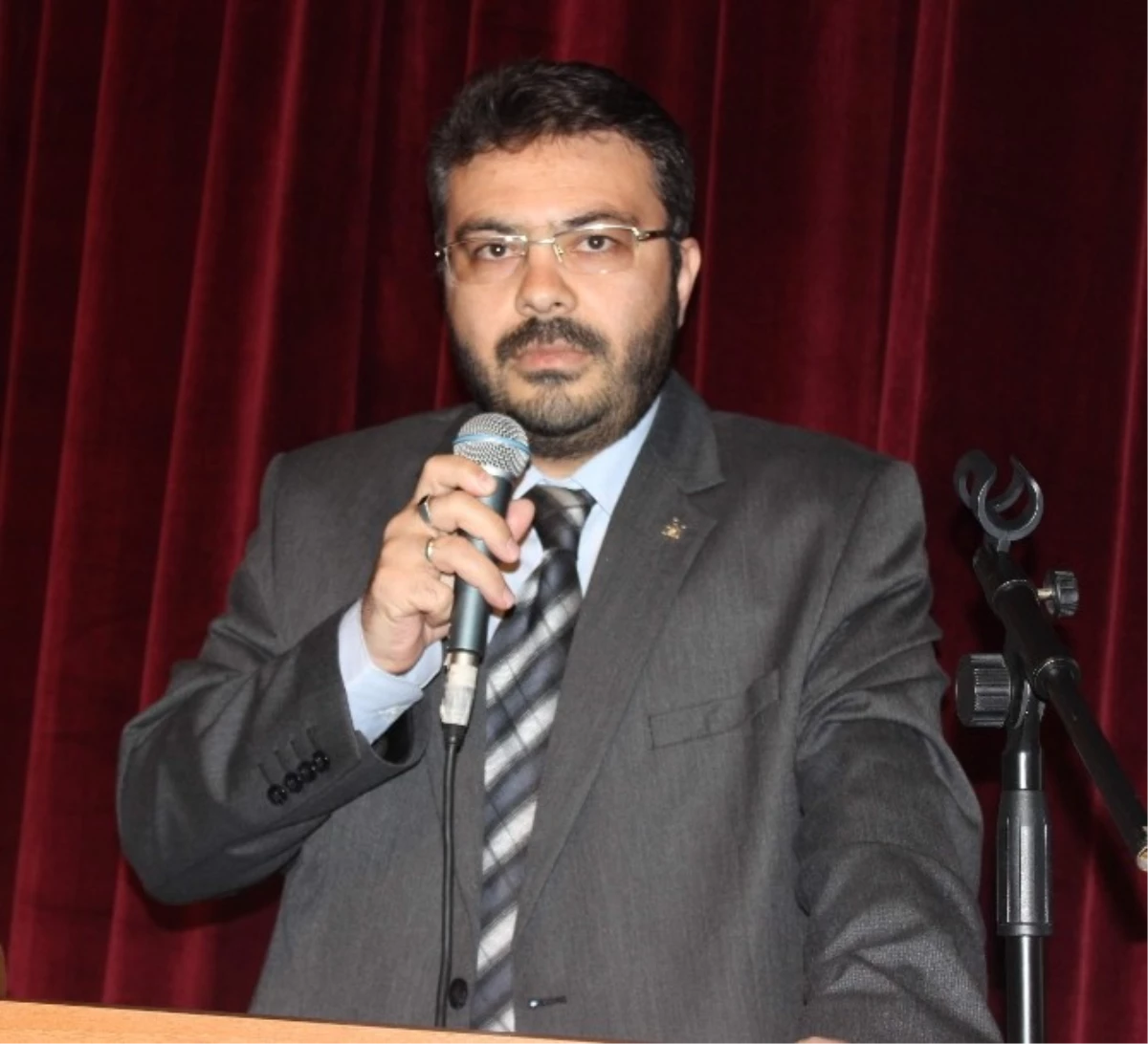 AK Parti İl Başkanı Ömer Özmen, AK Parti\'yi Anlattı