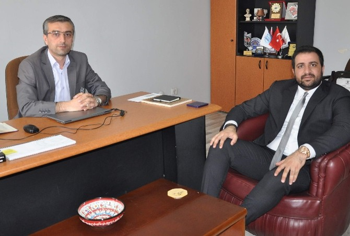 Ak Partili Şimşek: \'İzmir\'de Hedefimiz Gönülleri Almak\'