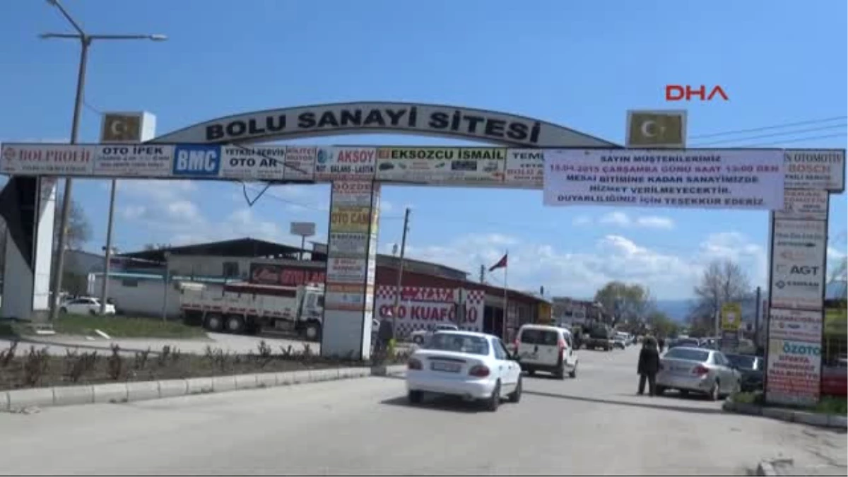 Bolu Yüzlerce Sanayi Esnafı Kepenk Kapatıp Belediyeye Yürüdü