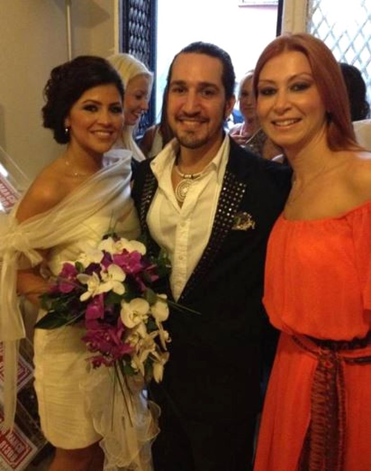 Doğukan Manço Üç Yıllık Eşinden Boşanıyor