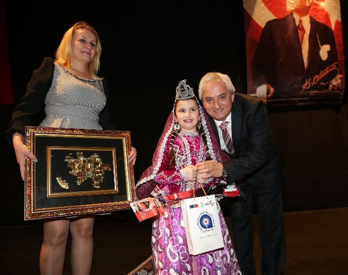 Dünya Çocukları Antalya Büyükşehir Belediyesi\'nde