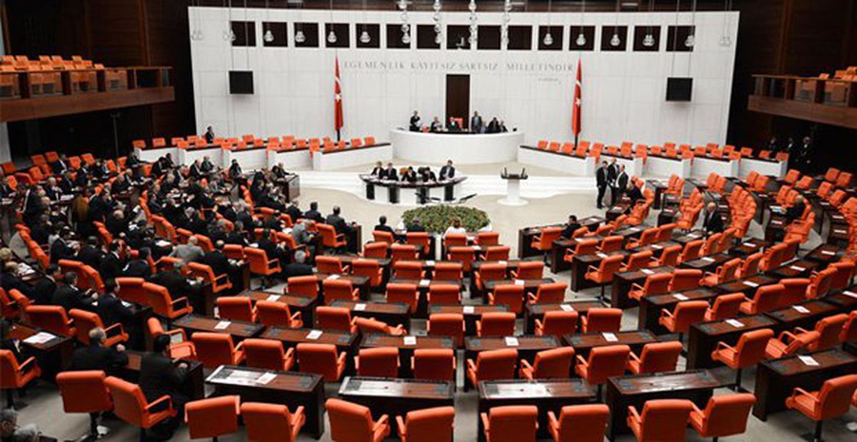 İçişleri, Adalet ve Ulaştırma Bakanları Artık Seçim Öncesi İstifa Etmeyecek