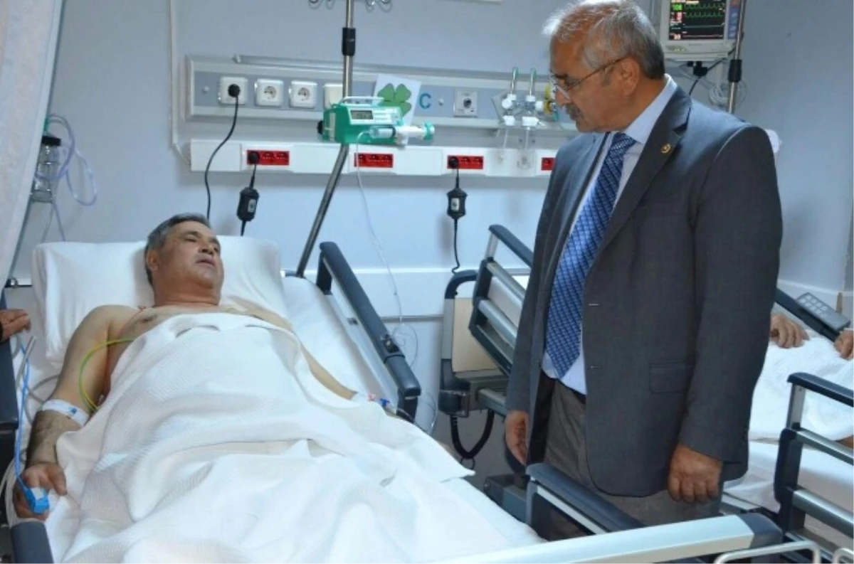 Milletvekili Demir, Kalp Krizi Geçiren Başkan Şaşmaz\'a Ziyaret Etti