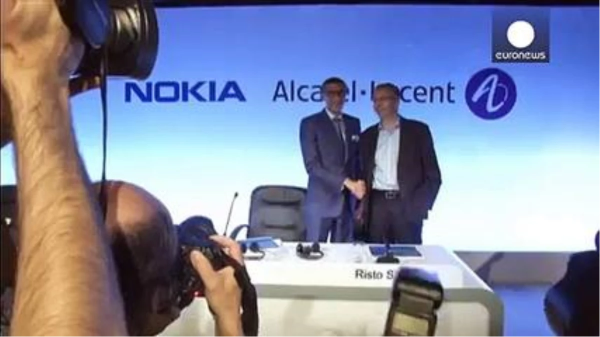 Nokia ile Alcatel Lucent El Sıkıştı