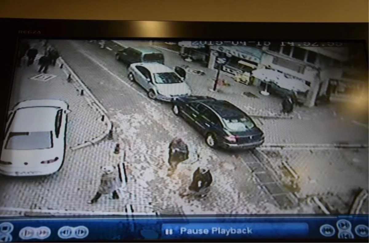 Otomobil Hırsızlığı Kamerada