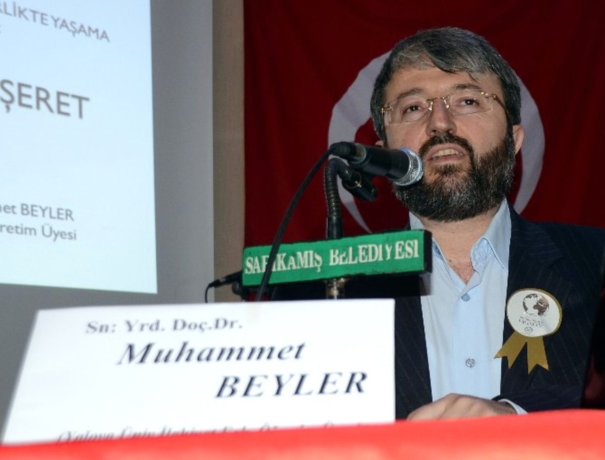 Sarıkamış\'ta Kur-an ve Sünnette Birlikte Yaşama Kuralları" Konulu Konferans
