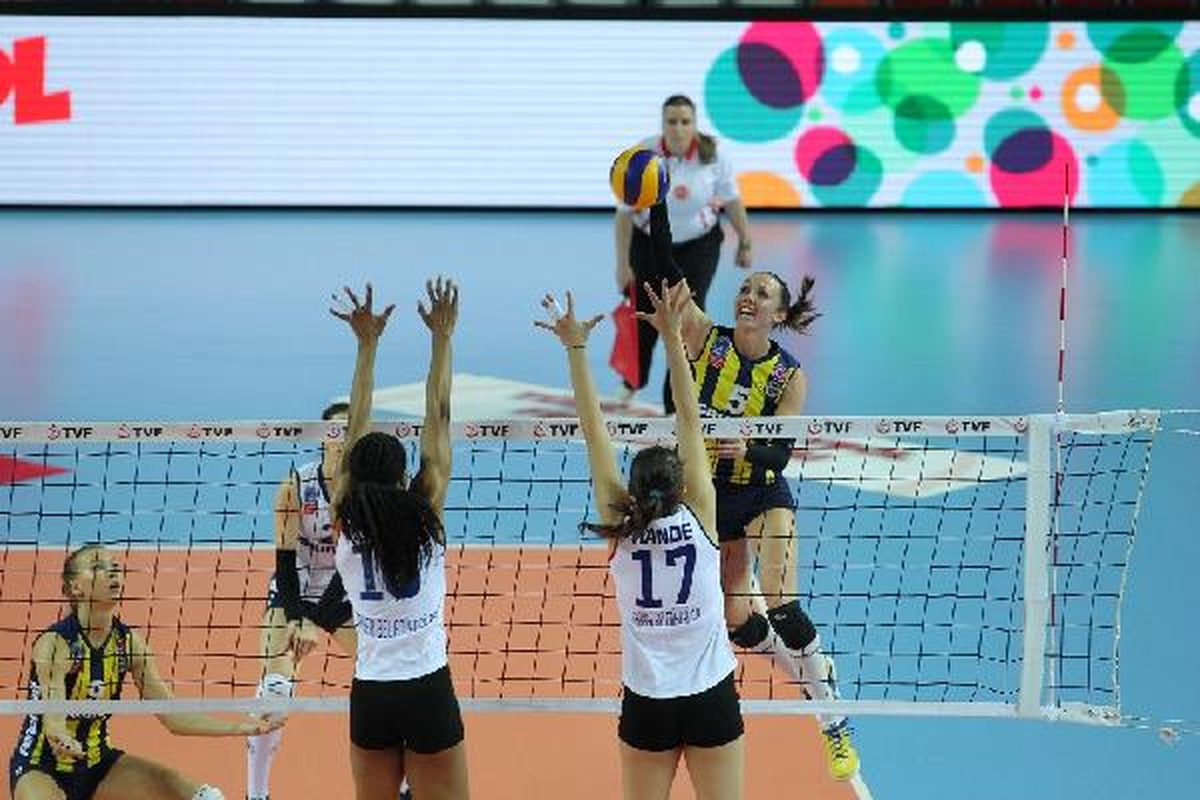 Türkiye Bayanlar 1. Voleybol Ligi\'nde Play-Off 1. Turu Başladı