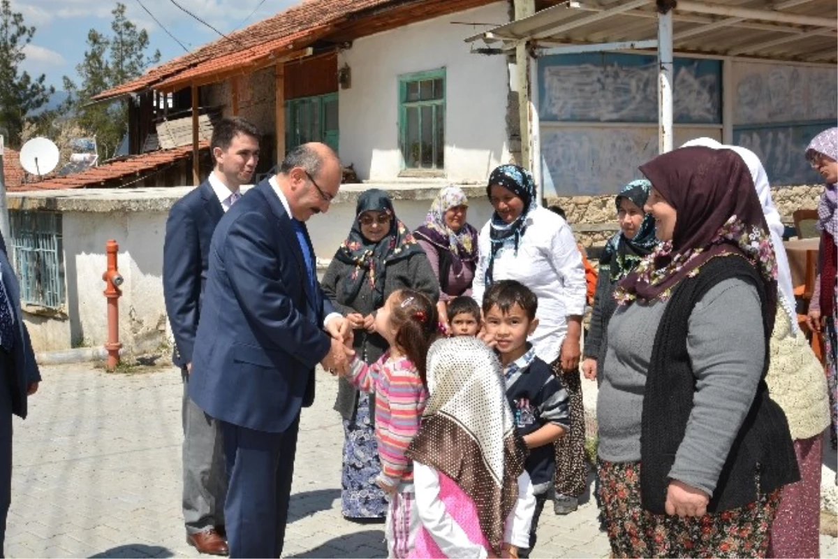 Vali Kürklü, Evciler ve Asmalı Köylerini Ziyaret Etti