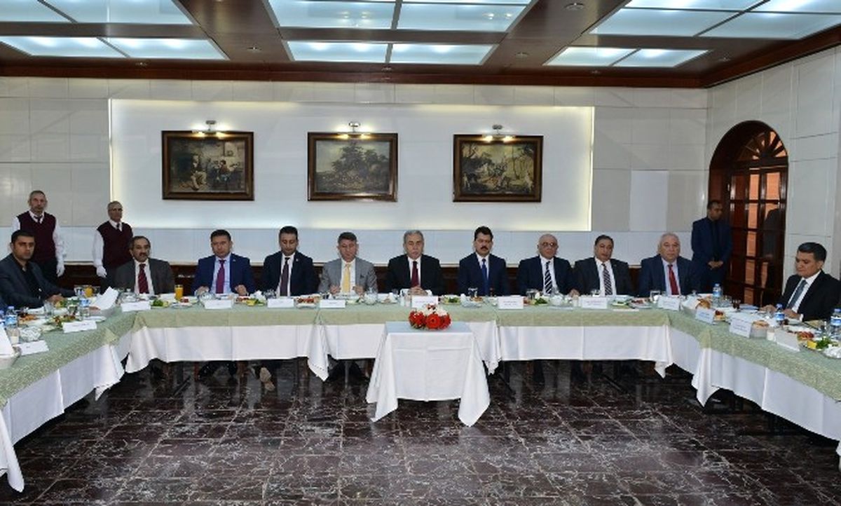 Adana\'da Seçim Bilgilendirme Toplantısı