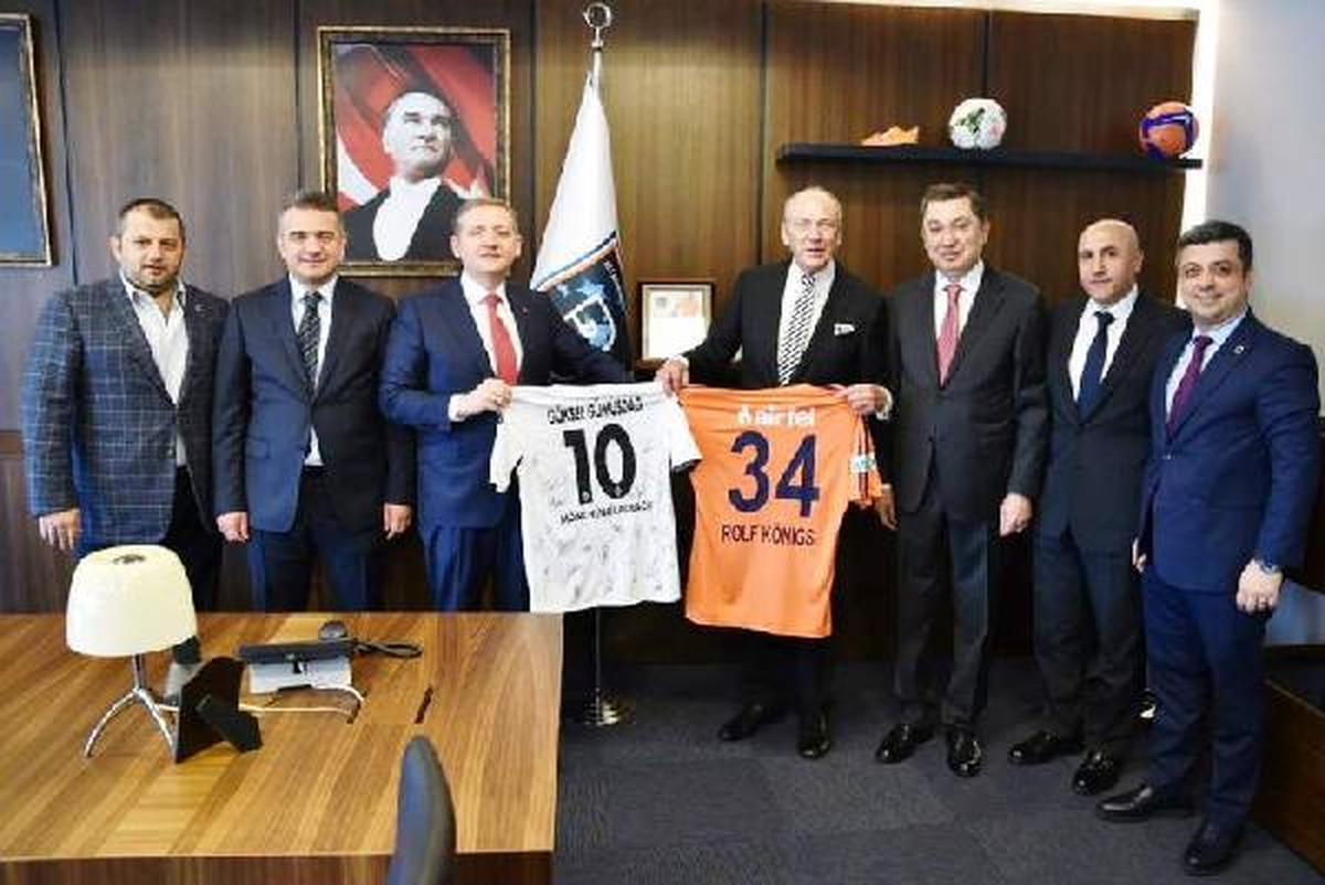 Başakşehir\'e Bundesliga\'dan Konuk Geldi
