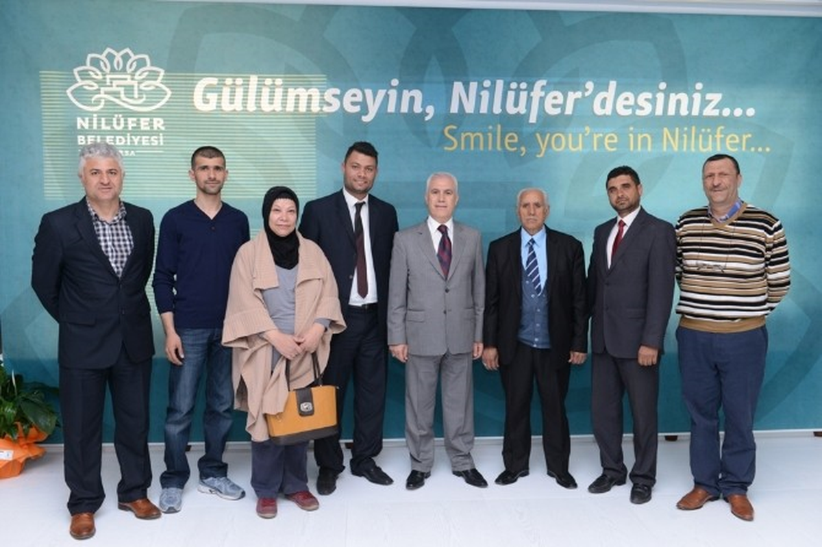 Bursa Romanlar Derneği\'den Başkan Bozbey\'e Ziyaret