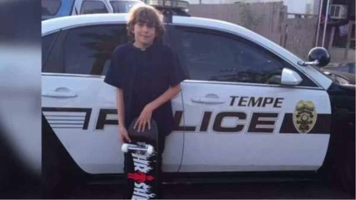 Cops Bust Curfew-breaking Teen, Give Him A New Skateboard