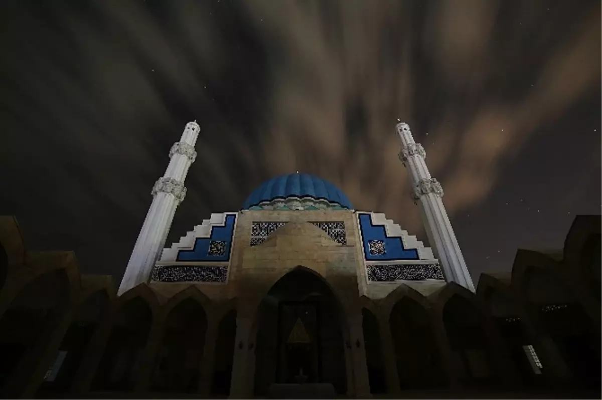 Cumhurbaşkanı Erdoğan, Hoca Ahmet Yesevi Camii\'ni İbadete Açacak