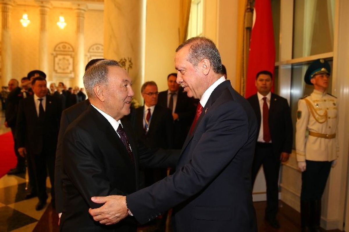 Cumhurbaşkanı Erdoğan, Kazakistan\'da Resmi Törenle Karşılandı