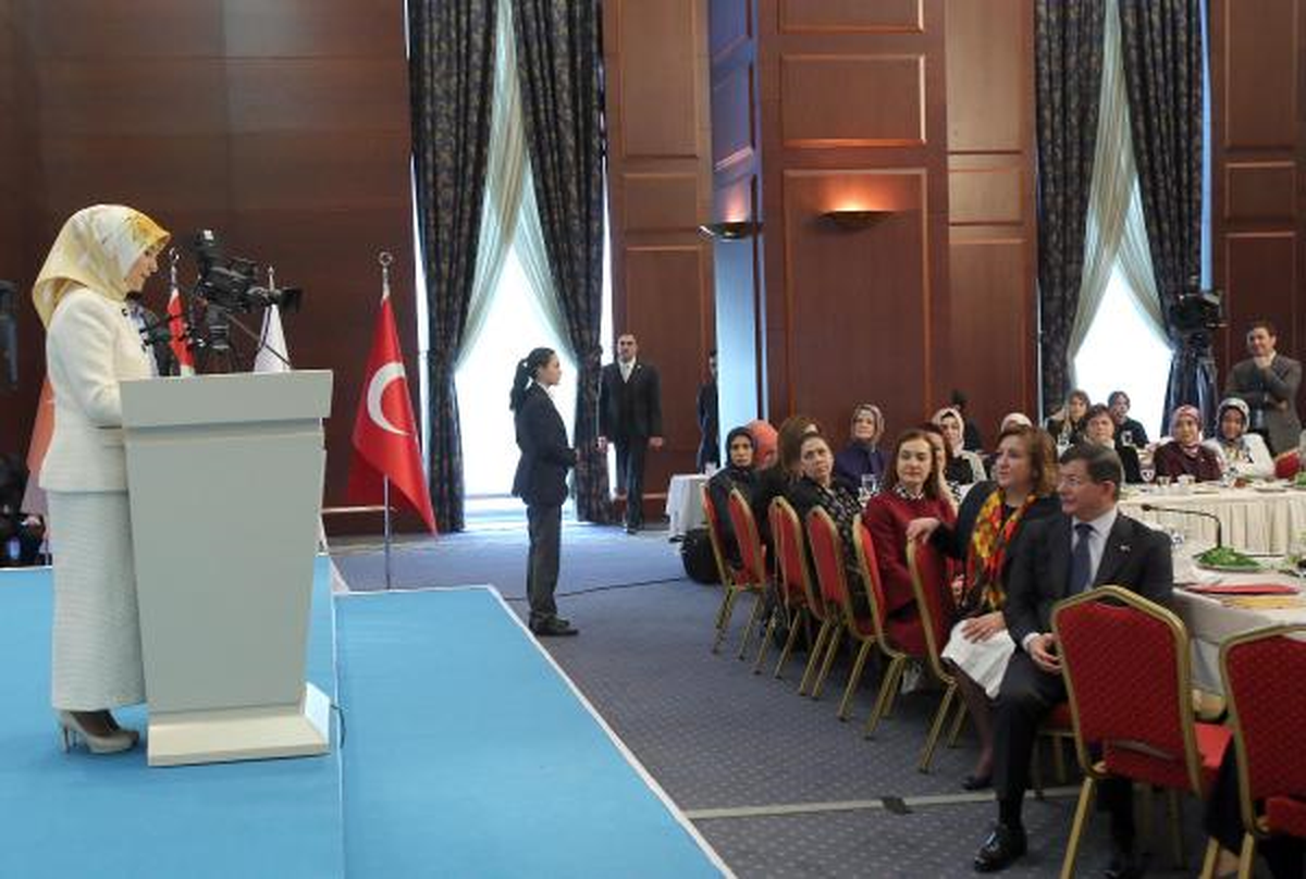 Davutoğlu: Şu Kritik Dönemde Tam da Ağrı\'da Saldırılar Sürerken Çözüm Sürecine Sahip Çıkınız