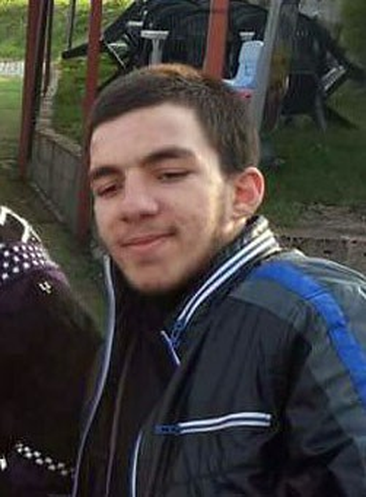 Dedesine Kurşun Yağdırdı