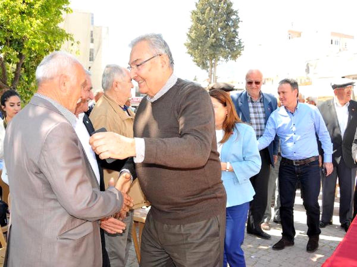 Deniz Baykal: Bunlar Tek Kişiye Yetki Vermek İstiyorlar