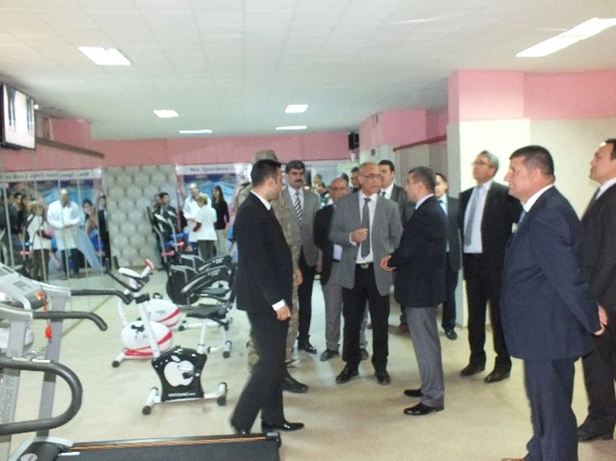 Hastane Obezite ile Mücadele İçin Spor Salonu Açtı