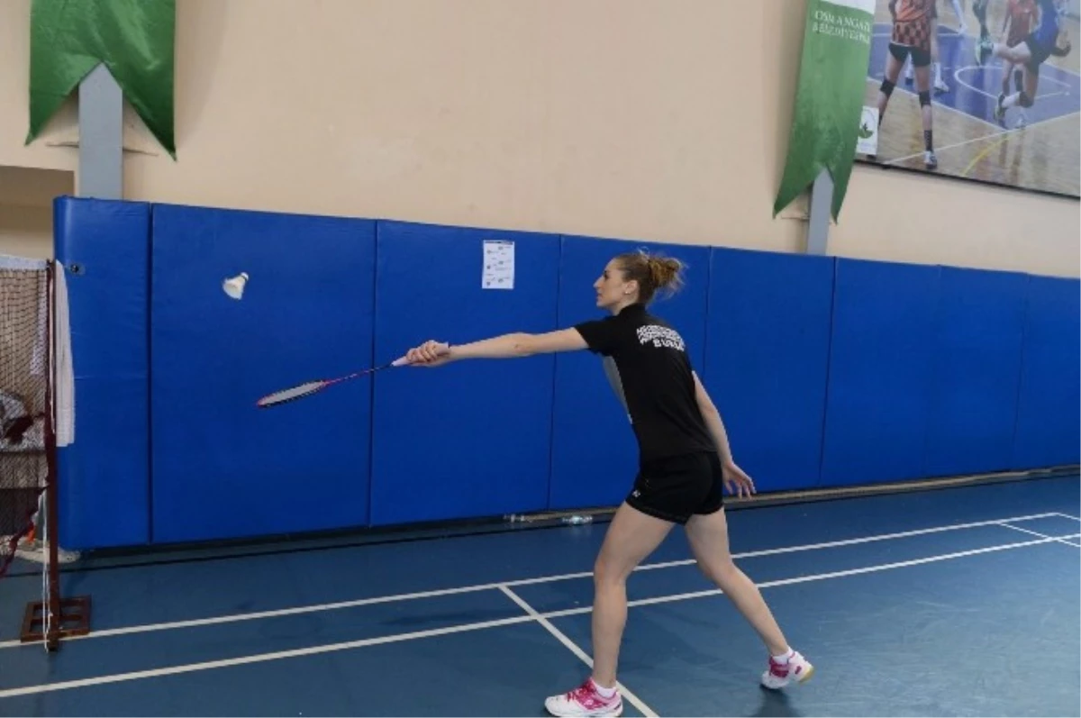 Osmangazili Badmintoncuların Hedefi Olimpiyatlar