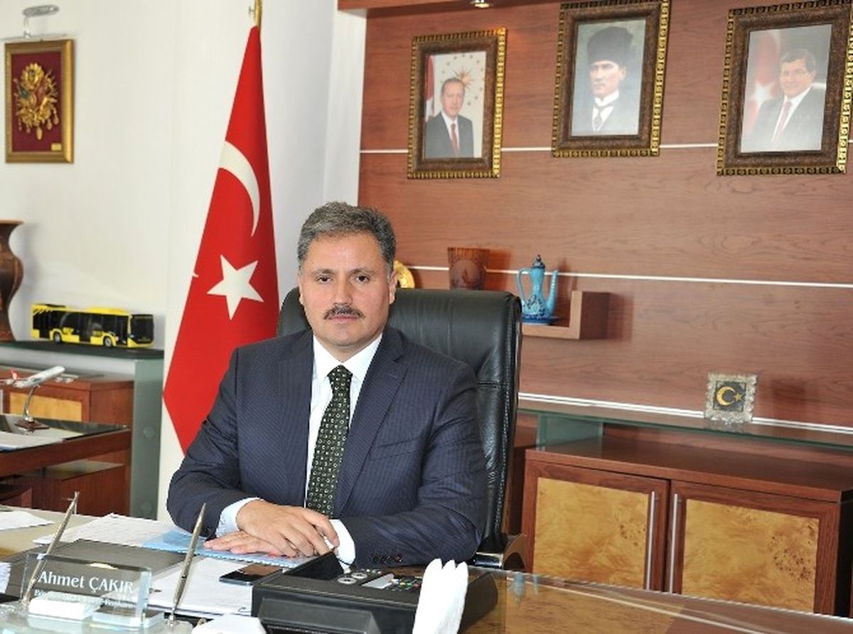 Özal, Milletin Takdirini Kazanmış Bir Liderdi"