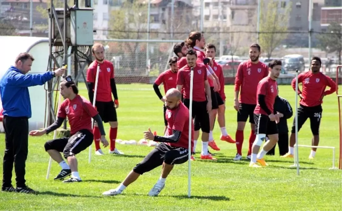 Samsunspor\'un İlk Hedefi \'Play-off\'