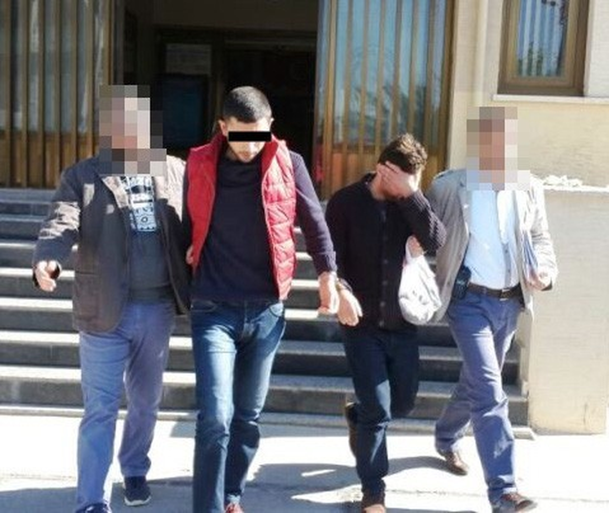 Tarsus\'ta Uyuşturucu Operasyonu