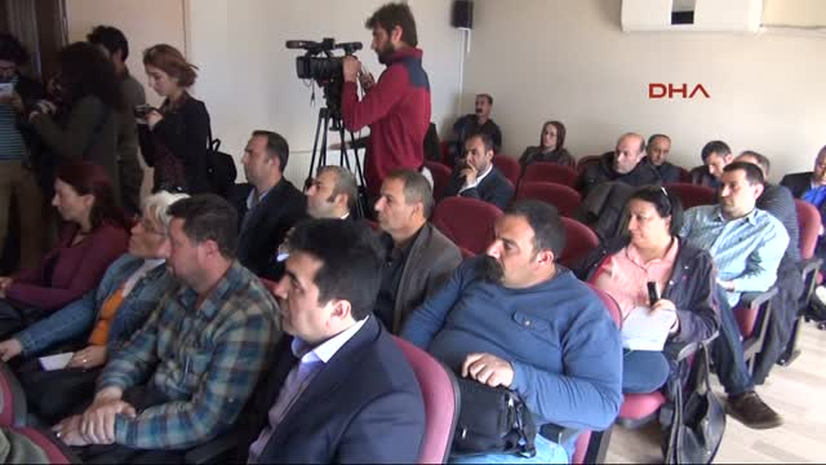 Tunceli Prof. Dr. Biçer Tunceli\'de Bulunan Kemiklerin Dna Testinden Sonra Kesin Sayısı Belirlenecek...