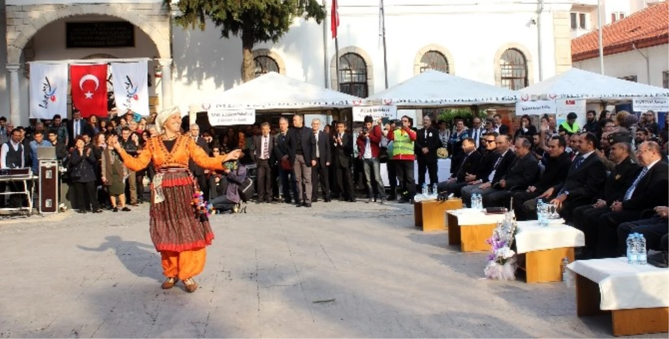 Vali Çiçek: Turizm Sevdadır, Sevgidir