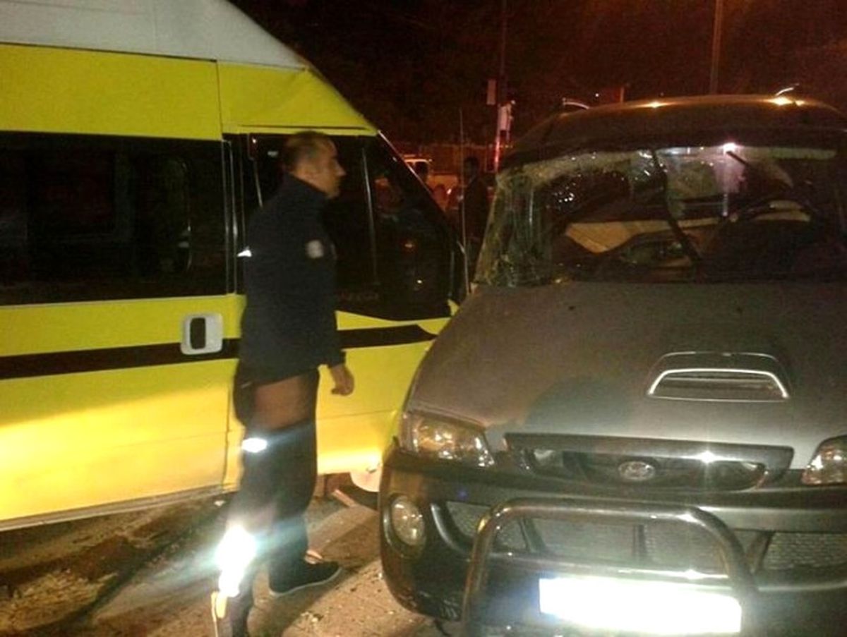 Van\'da Trafik Kazası; 3 Yaralı